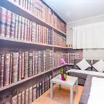 דירה Seaside With A Swimming Pool Omisalj, Krk - 24362 אומיסאליי