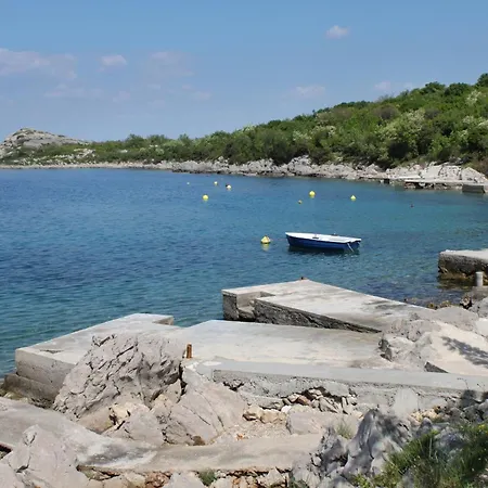 Seaside With A Swimming Pool Omisalj, Krk - 24362 Appartement *
